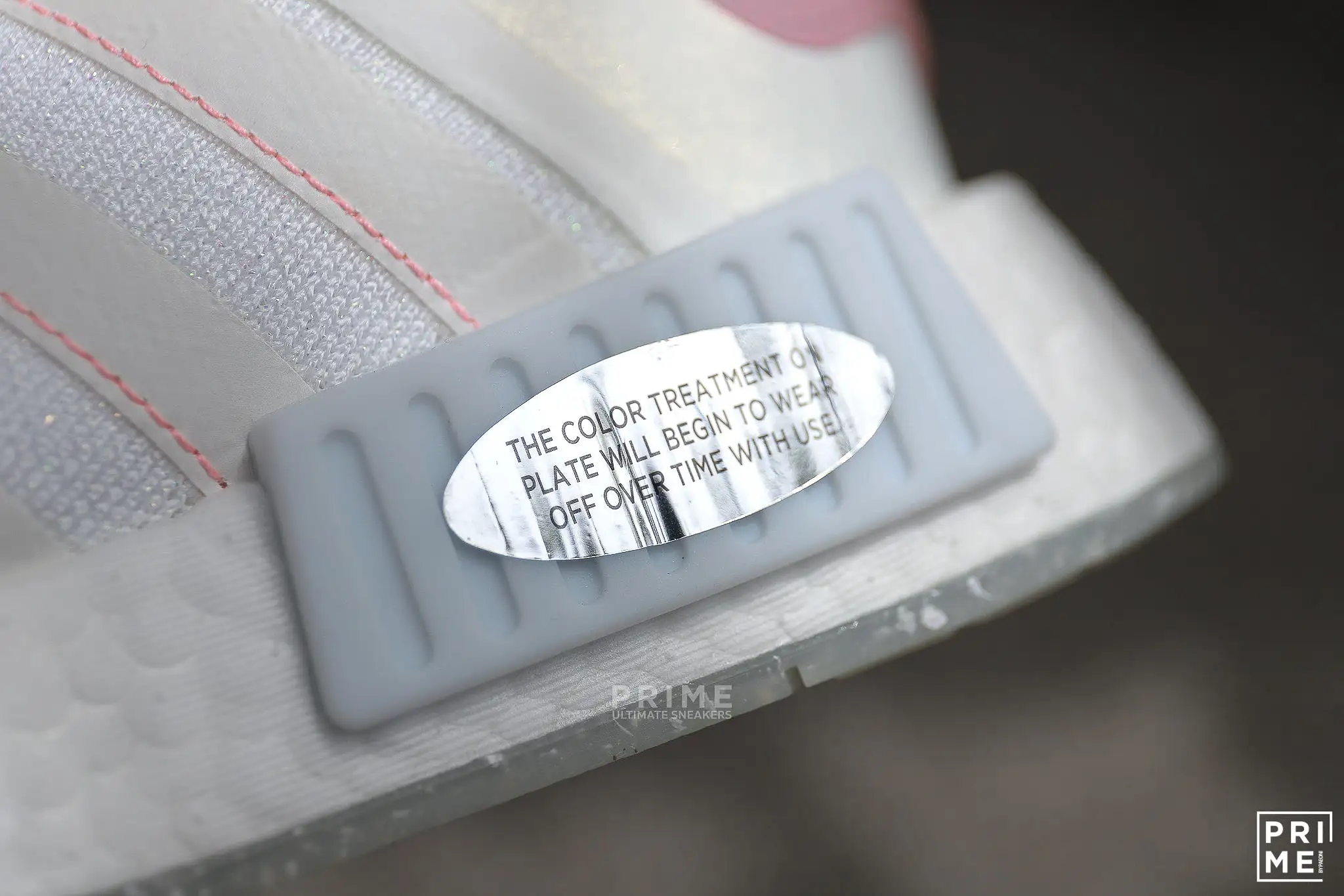 Adidas NMD R1  Cloud White/Acid red  (GW5679)