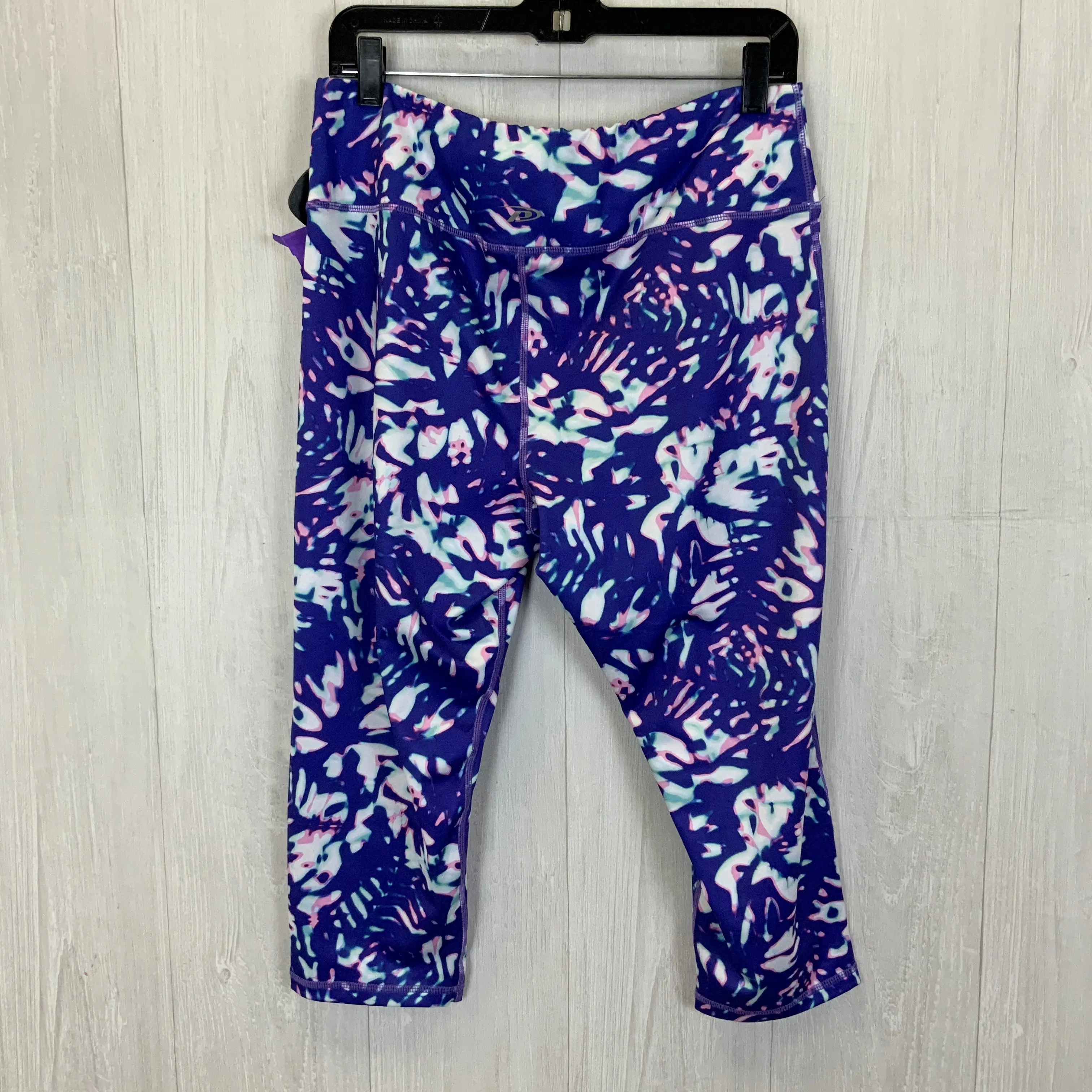 Athletic Capris By Pro Player  Size: L