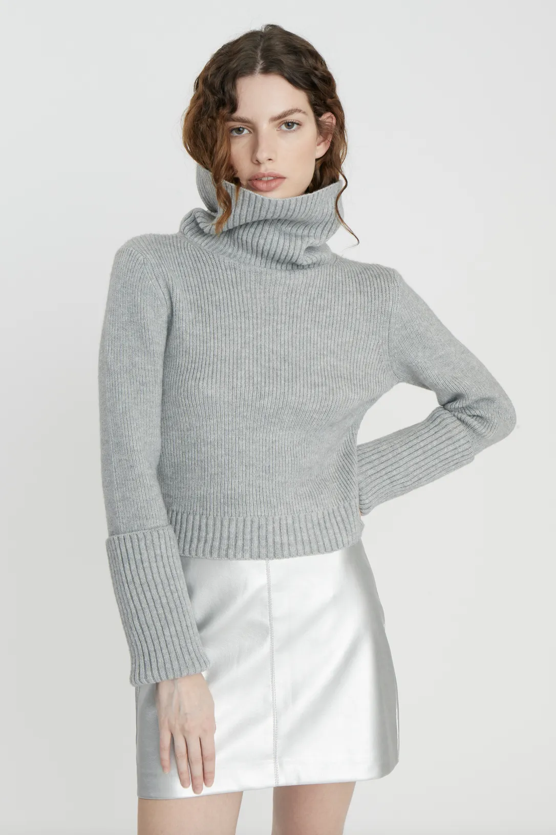 DONNA SWEATER