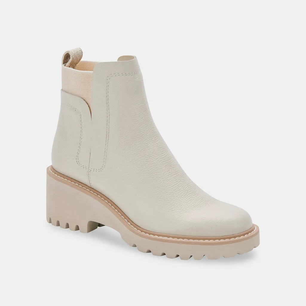 HUEY H2O BOOTS OFF WHITE LEATHER– Dolce Vita 6772035649602