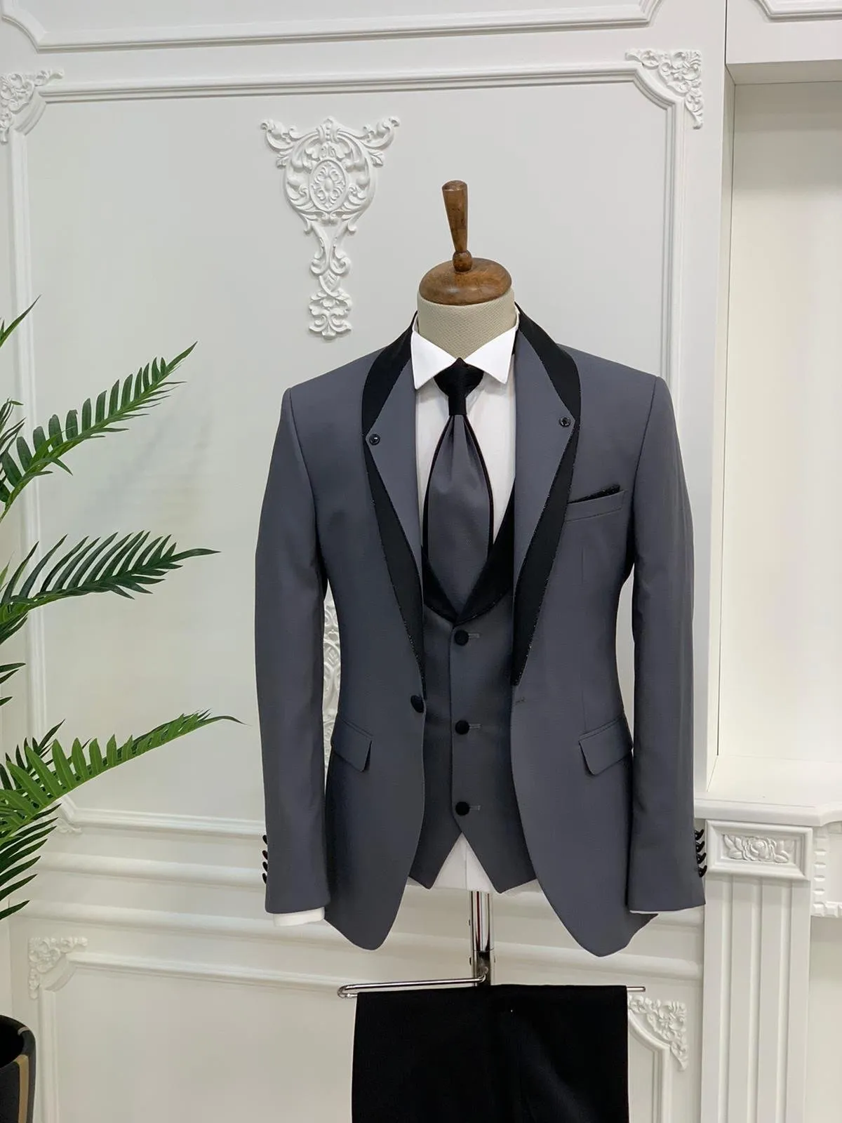 Napolia Royal Gray Slim Fit Tuxedo