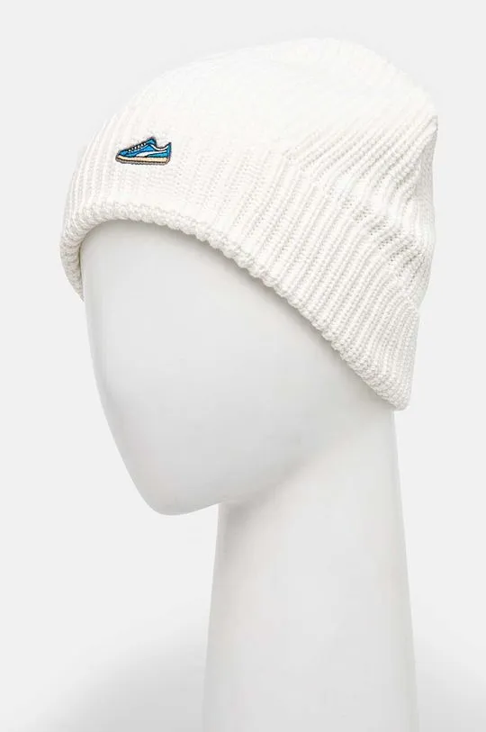 Puma cotton beanie Classics Graphic Short Beanie white color 025680