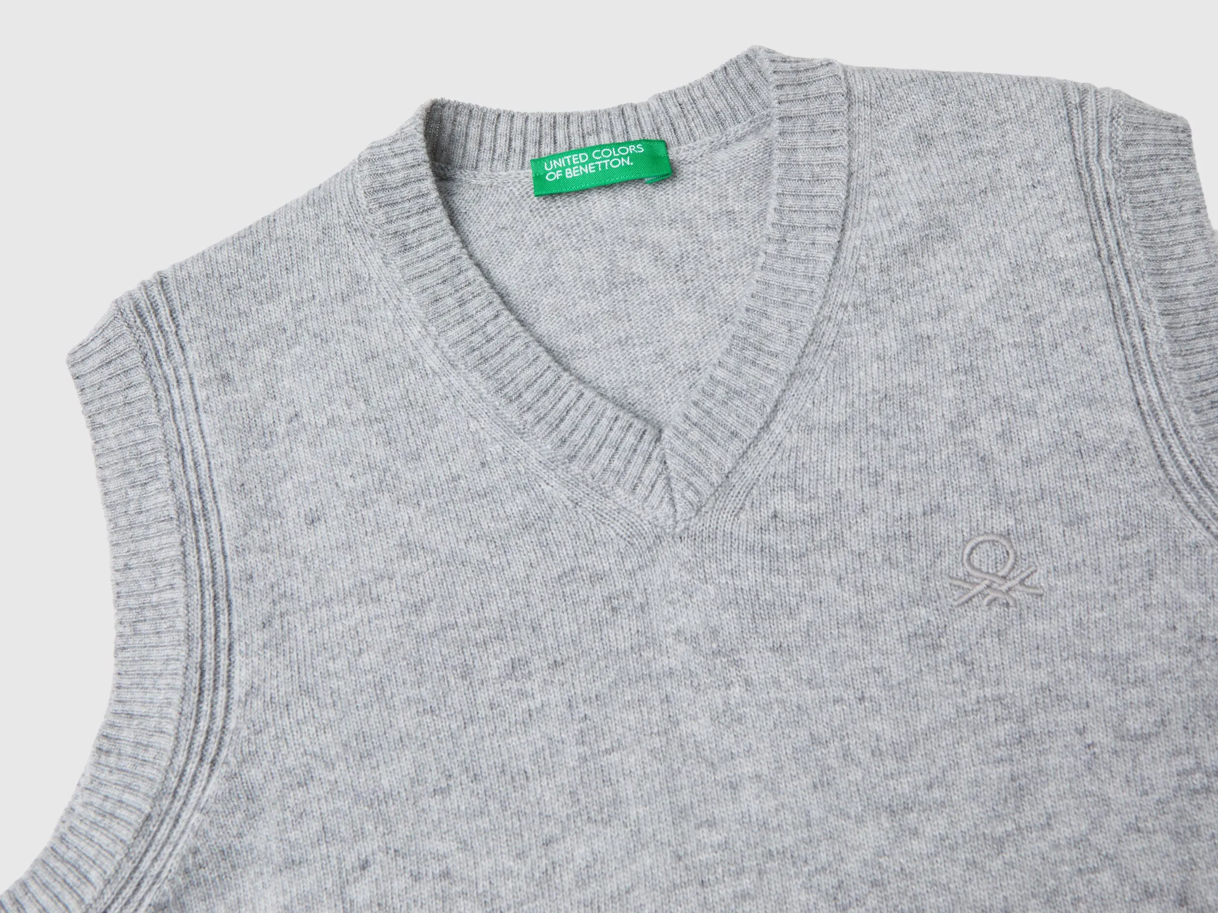 Vest in cashmere and wool blend - Light Gray | Benetton