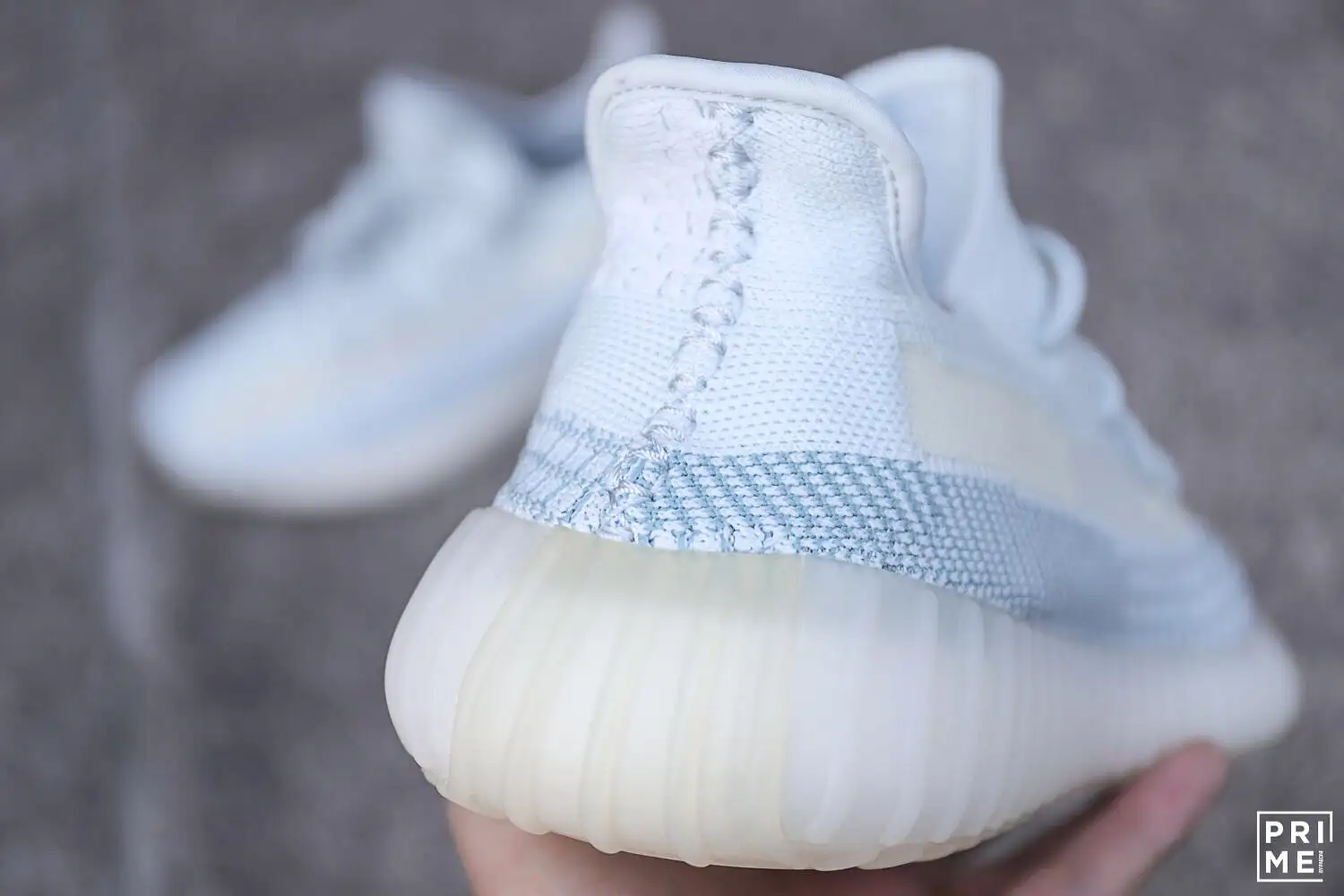 Yeezy 350 v.2 Cloud White (FW3043)